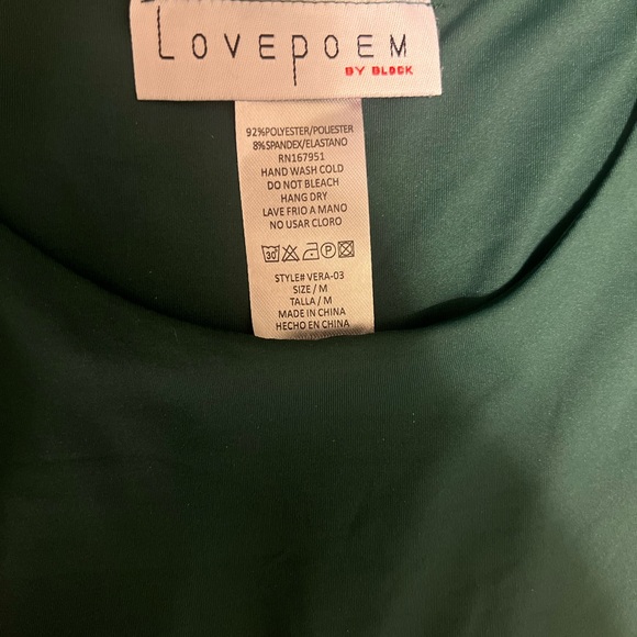 2 Seamless tee’s - Picture 4 of 4